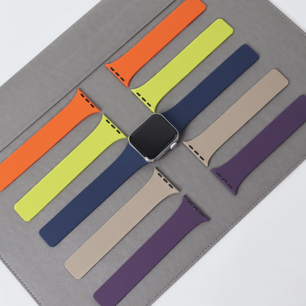 OEM Premium Magnetic Silicone Watch Band From Watch Straps Factory Accept Customized Color Size